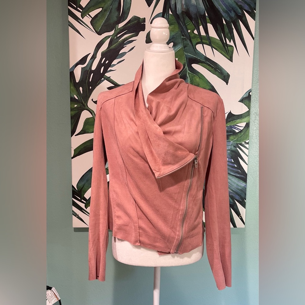 FINAL PRICE🌹Blank NYC Rose Colored “Suede Feel” Jacket 💕